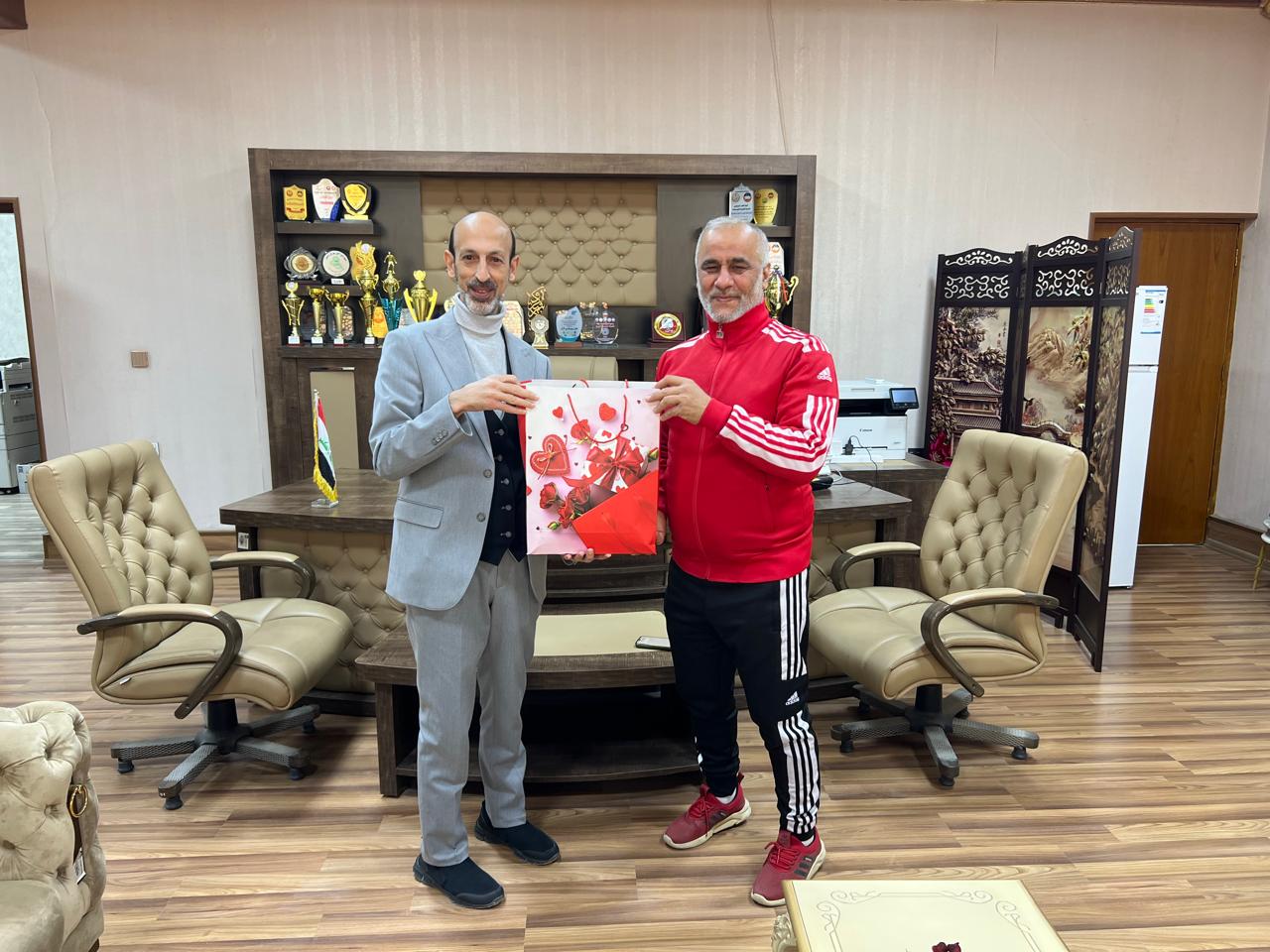 13511582-40ba-44b6-a909-d3ef5062100b