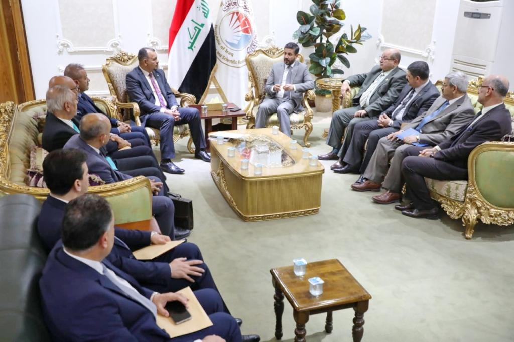 _20221103_012505_790