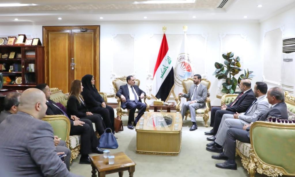 _20221104_063843_220