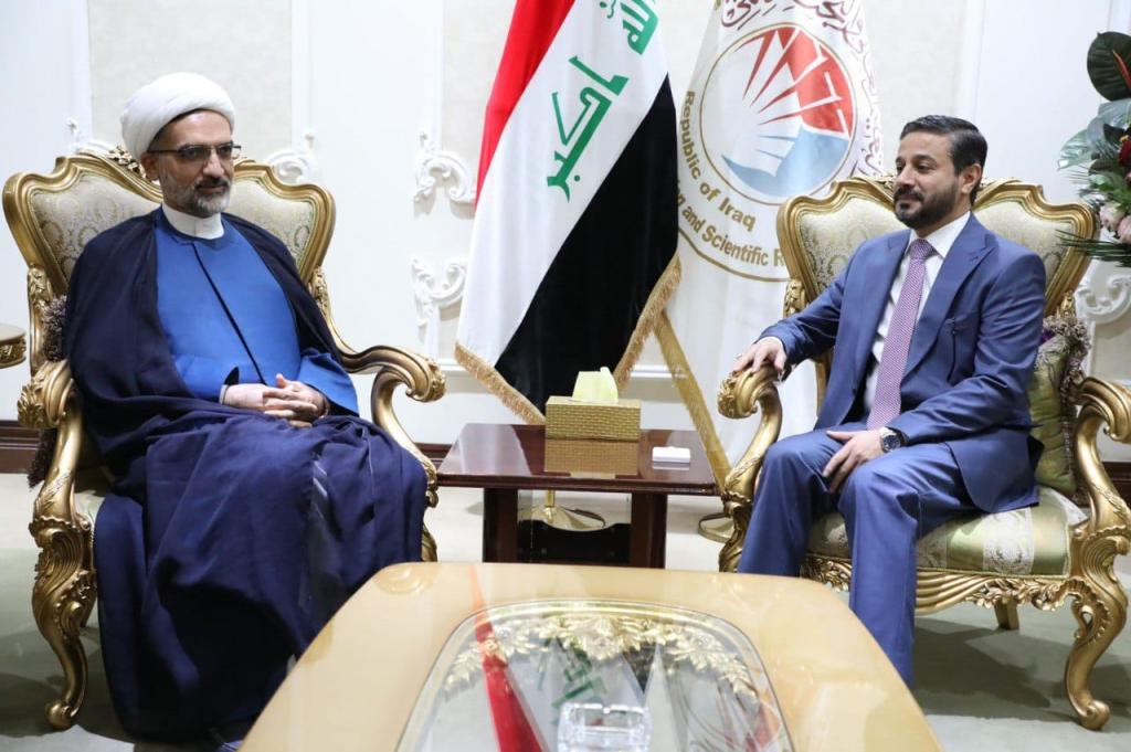 _20221106_042751_500