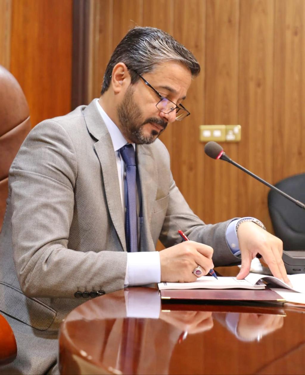 _20221112_032531_630