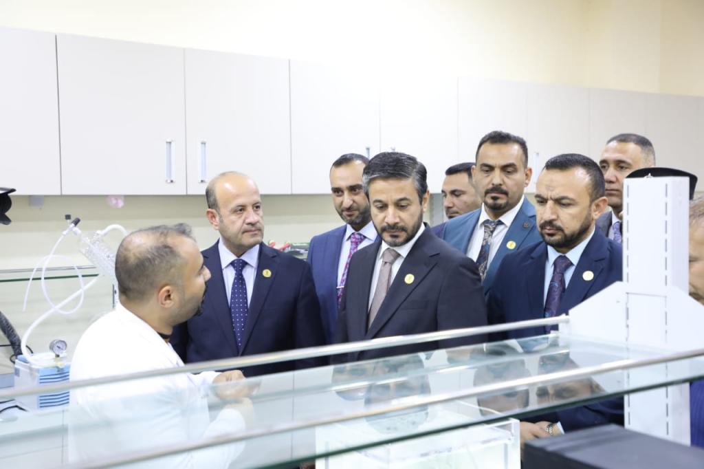 _20221204_081604_550