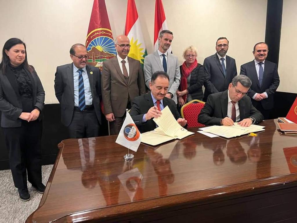 _20221212_094514_810